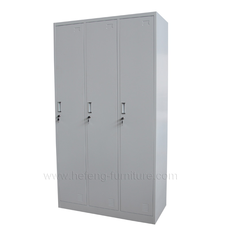 3 door clothes locker