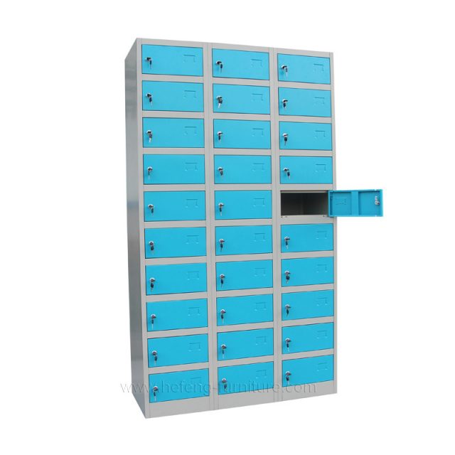 30 door steel lockers