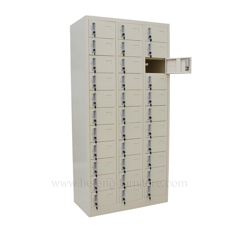 33 door beige locker