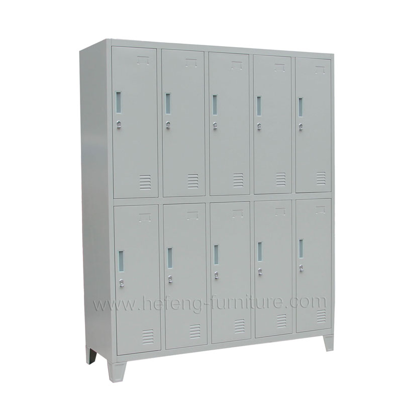 Ten door lockers