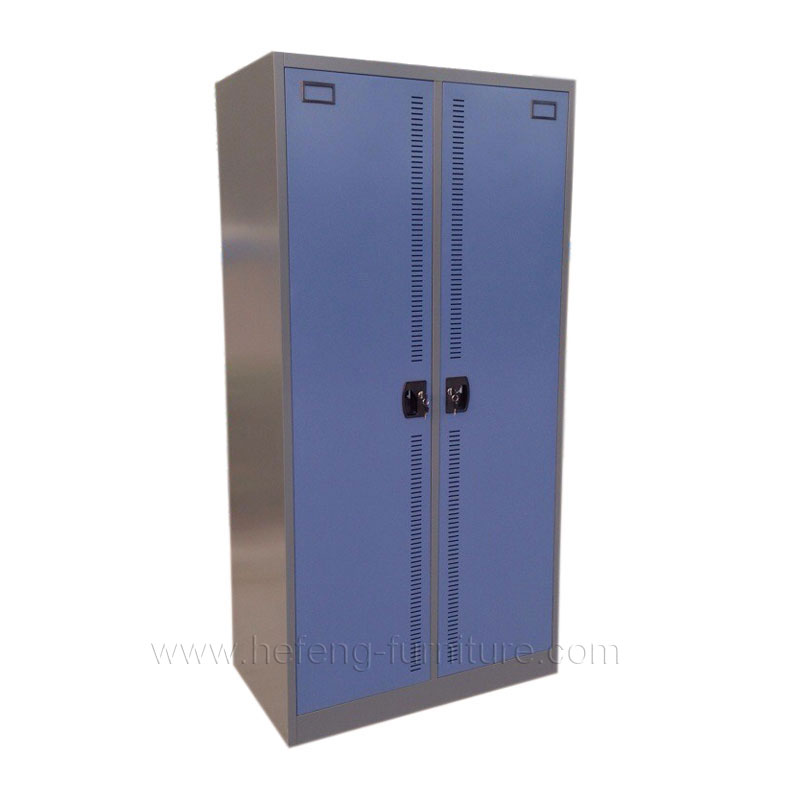 Two door metal clothing lockers