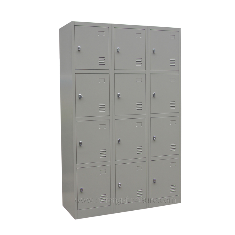 grey lockers