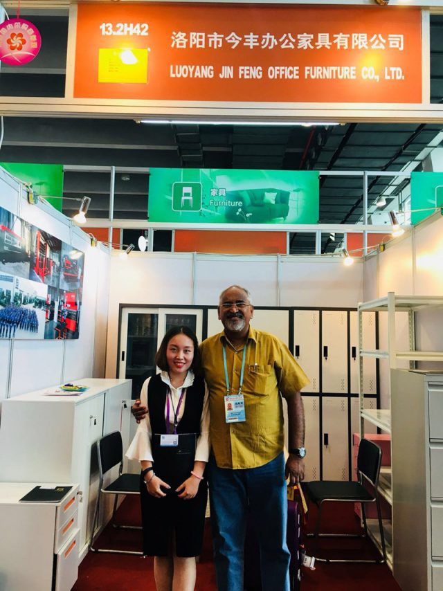 122nd Canton Fair Hefeng Furniture (2)