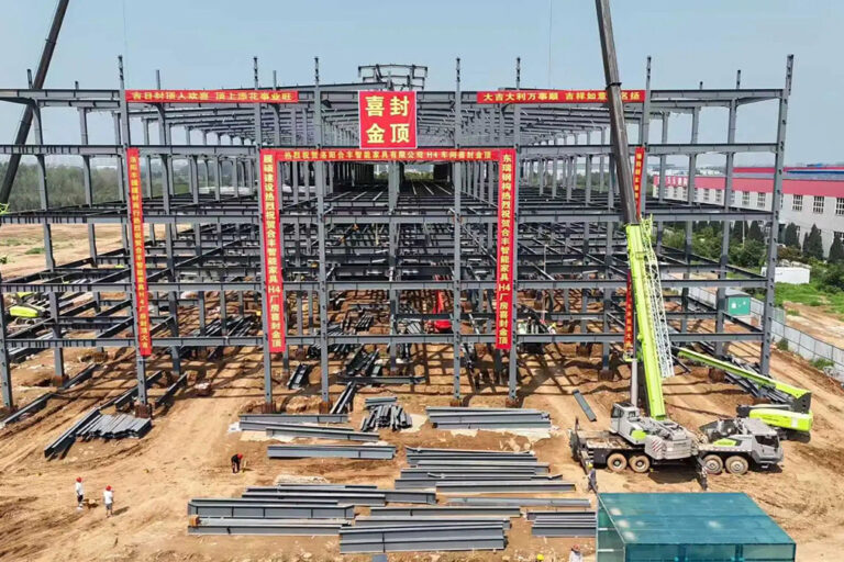 Luoyang Hefeng Phase II Topping Out (1)